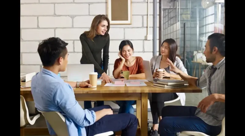 Relationship Building Toolbox: 10 Tips for Better Connections with Coworkers